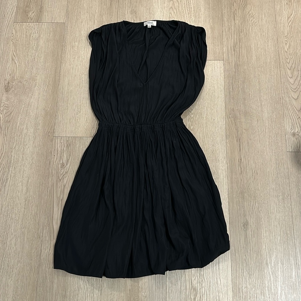 Aritzia Wilfred Black Dress